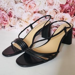 Size 12ww leather bella vita zariah strappy heels